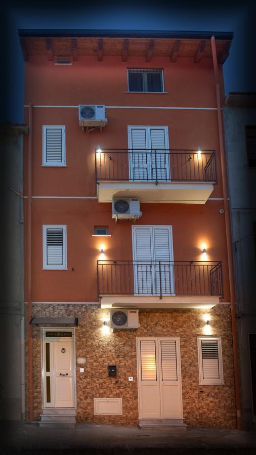 Asaro Camere Campobello di Licata Luaran gambar